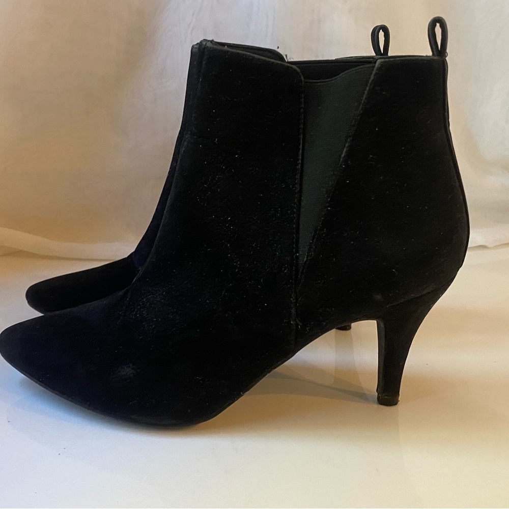 H&M Black Pointed Toe Stiletto Style Black Boots Size 8